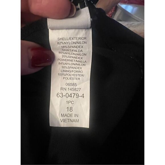 Longitude Women’s Size 18 The Front Swim Dress Sparkler Tummy Control One Piece - Picture 9 of 9